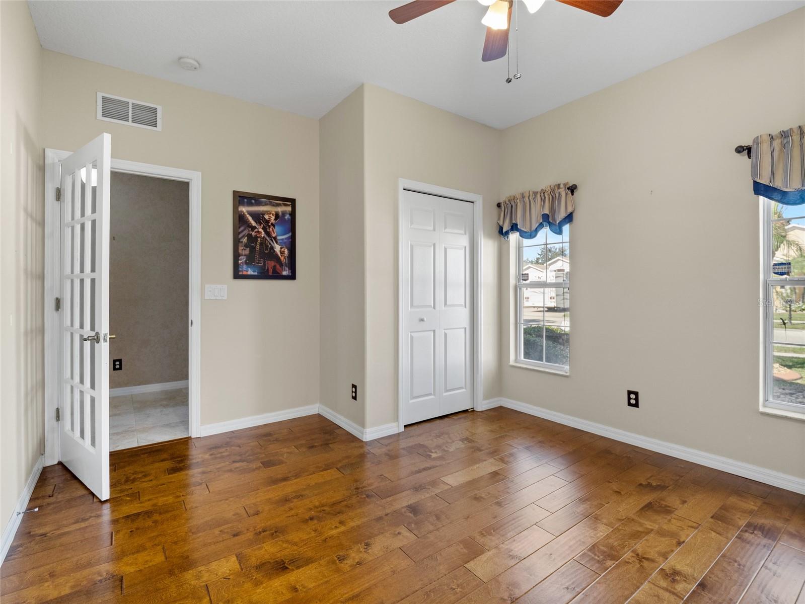 INDOG XING PH 04 - Residential