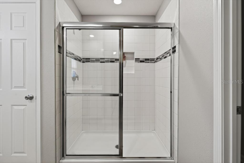 PINEWOOD PLACE - Residential