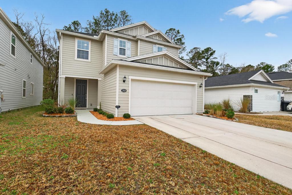 PINEWOOD PLACE - Residential