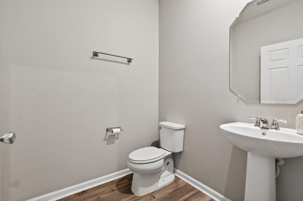 PINEWOOD PLACE - Residential