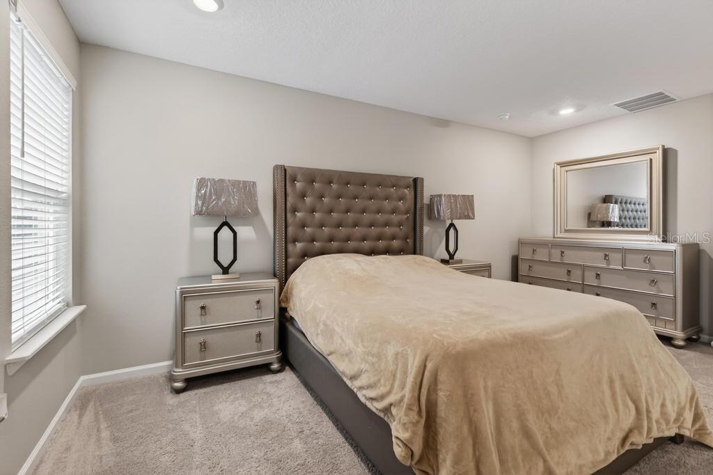 PINEWOOD PLACE - Residential