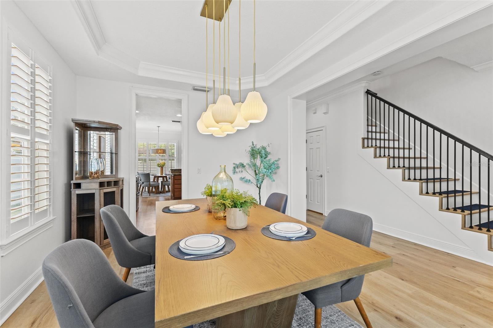 MANHATTAN MANOR REV - Residential