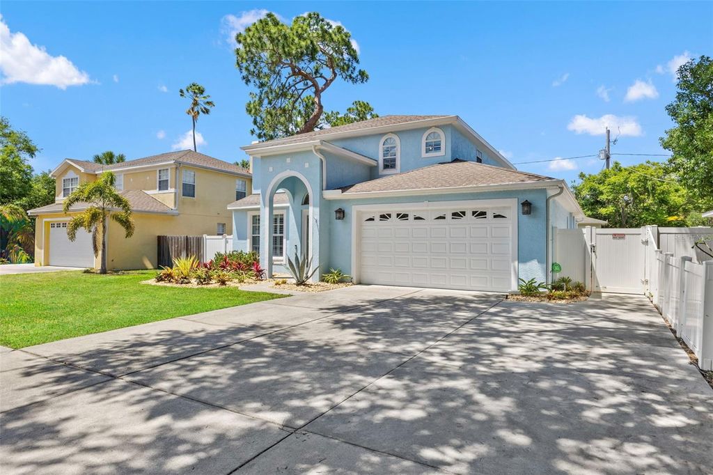 Photo of 4113 W Knights Avenue, Tampa, FL 33611 (MLS # TB8505259)