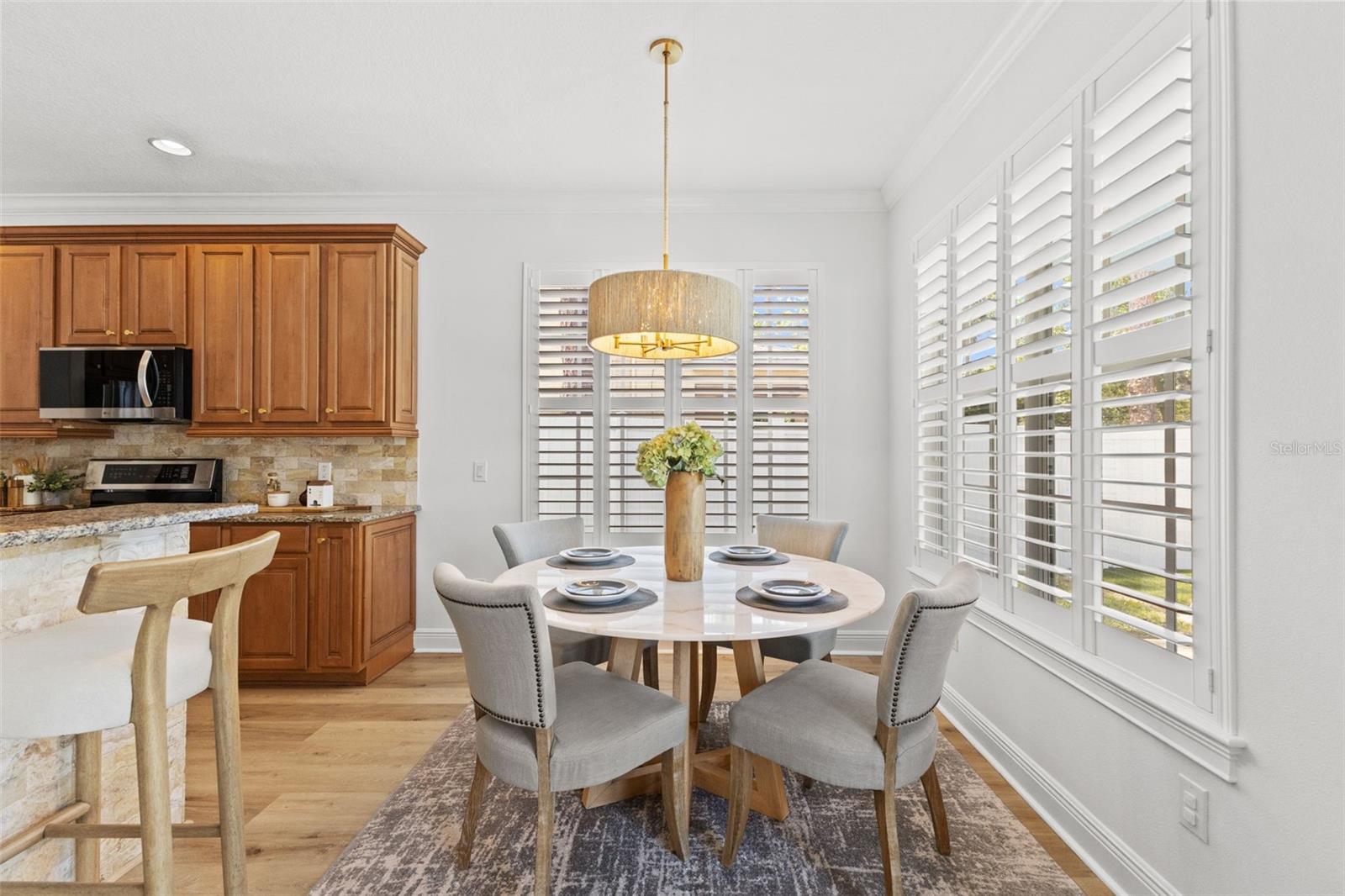 MANHATTAN MANOR REV - Residential