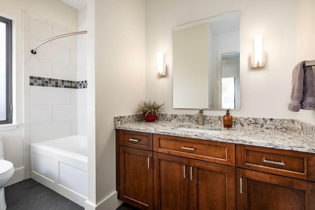 NORTHBRIDGE AT LAKE PRETTY - Residential