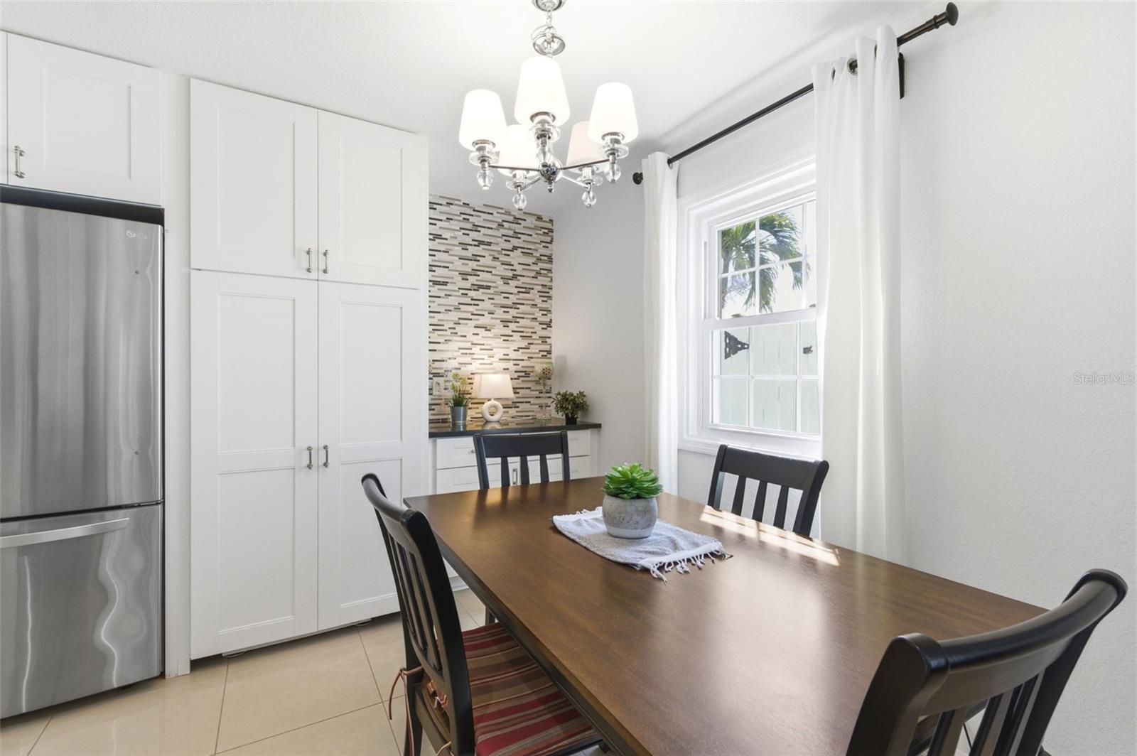 WATERSIDE AT COQUINA KEY SOUTH - Residential Lease