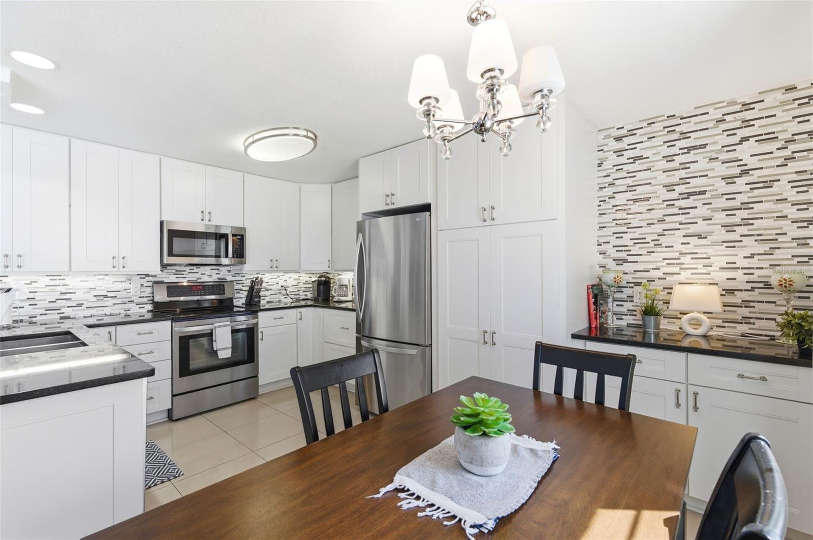 WATERSIDE AT COQUINA KEY SOUTH - Residential Lease