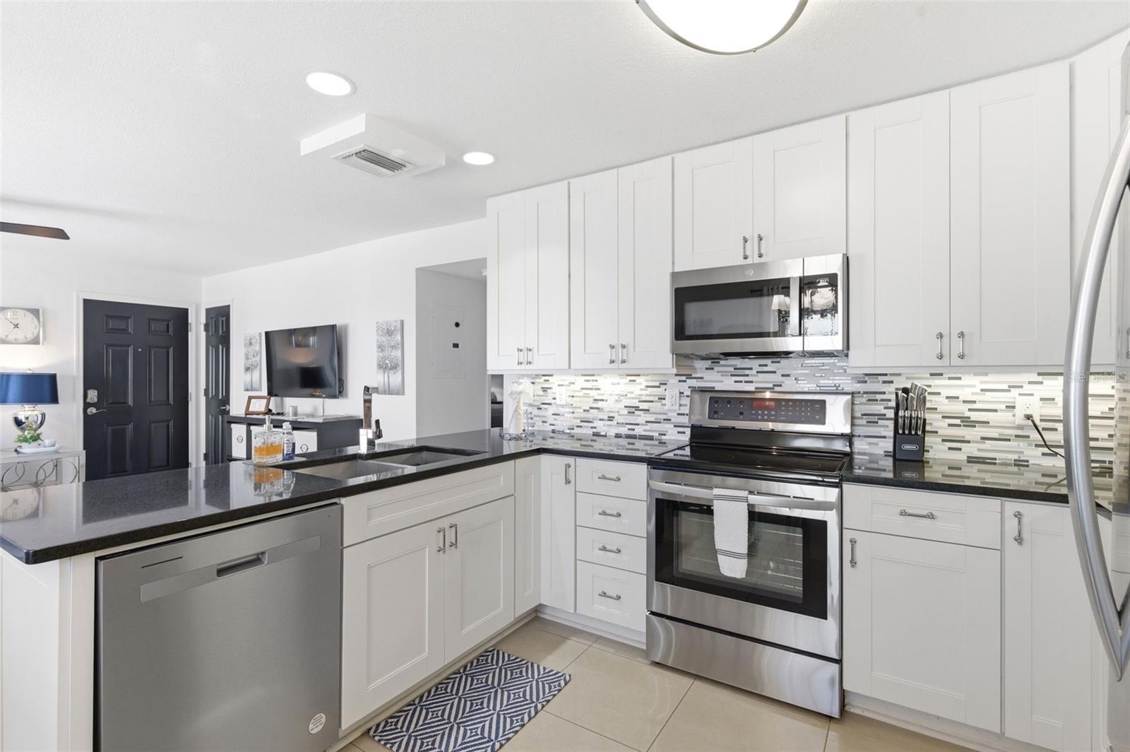 WATERSIDE AT COQUINA KEY SOUTH - Residential Lease