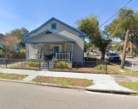 A home in TAMPA