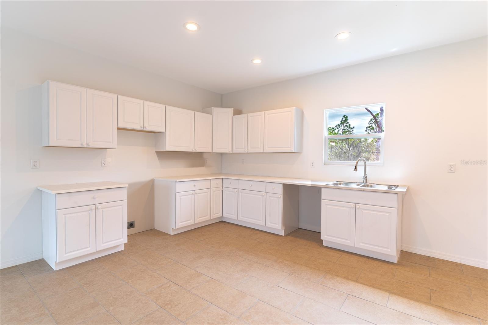 HIGHLANDS PARK ESTATE - Residential