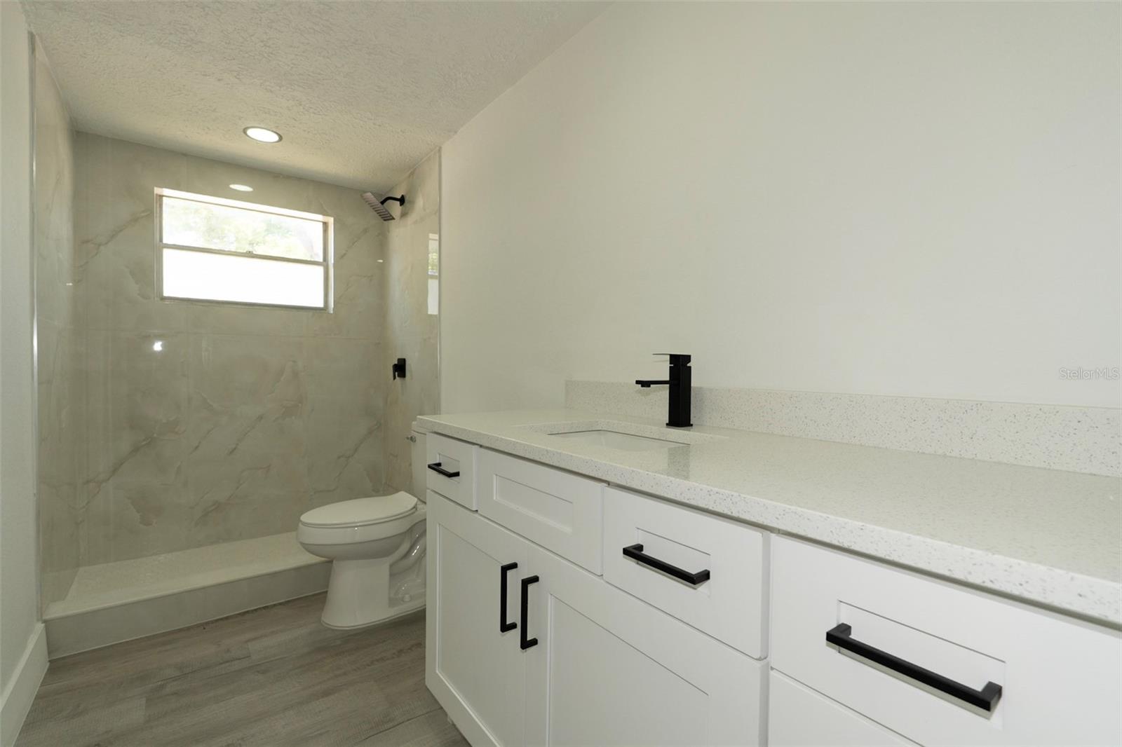 EMBASSY HILLS - Residential