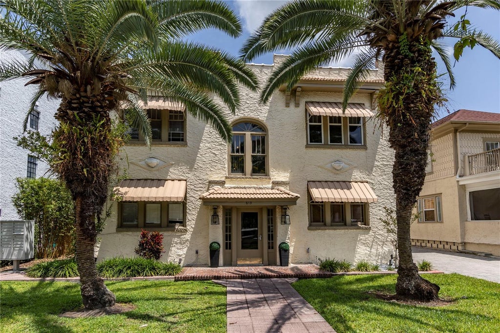 Photo of 613 E Ridgewood Street #5, Orlando, FL 32803 (MLS # O6437940)