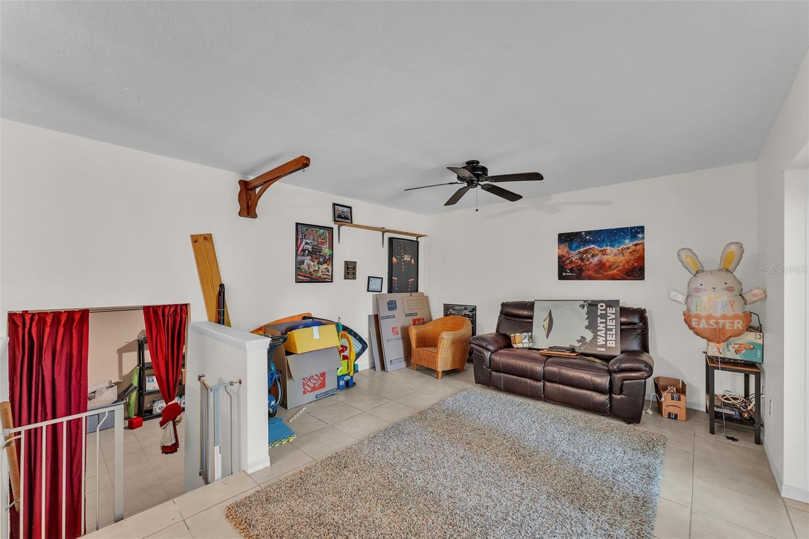 LAKE HAVEN EST - Residential