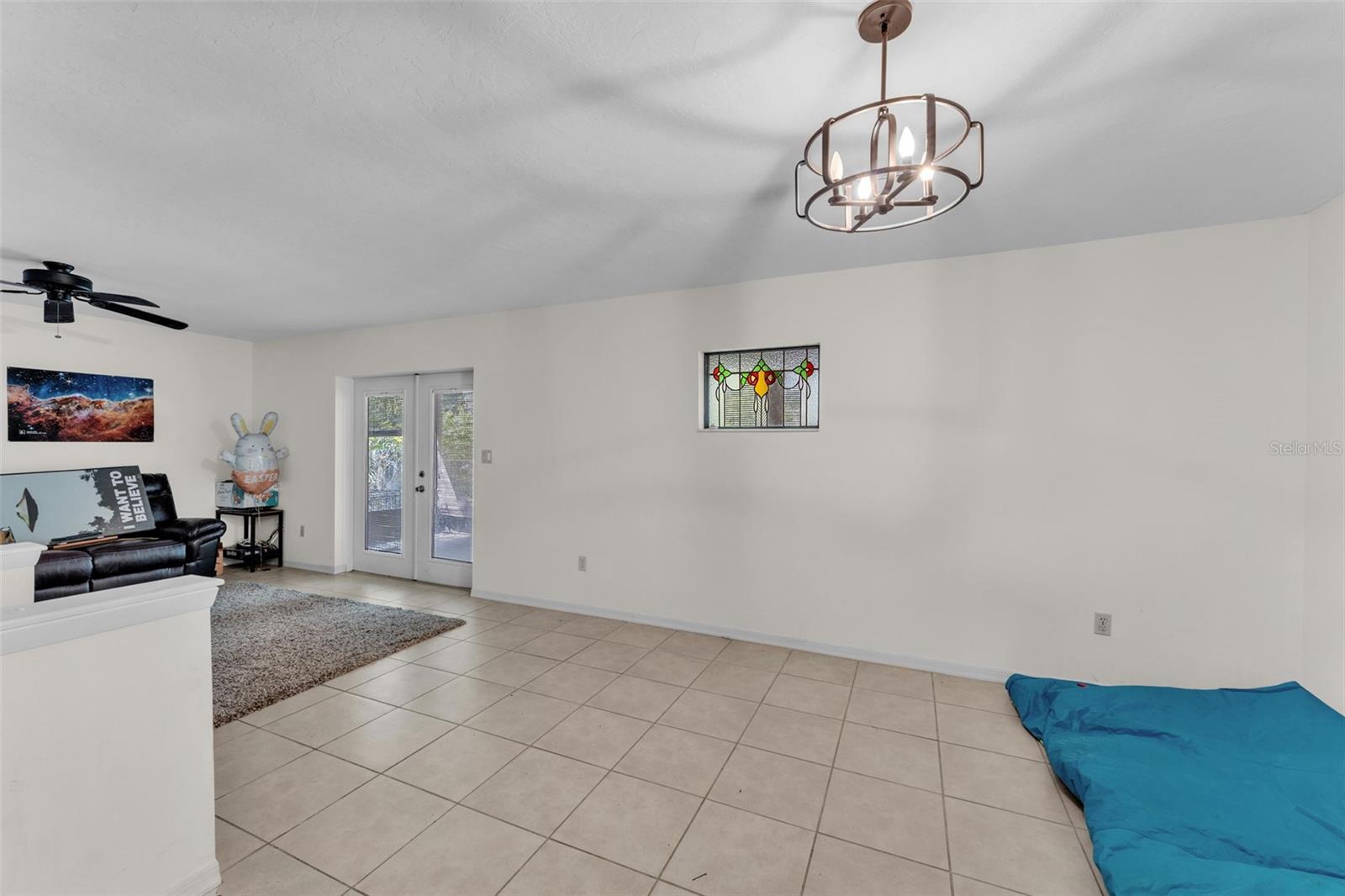 LAKE HAVEN EST - Residential