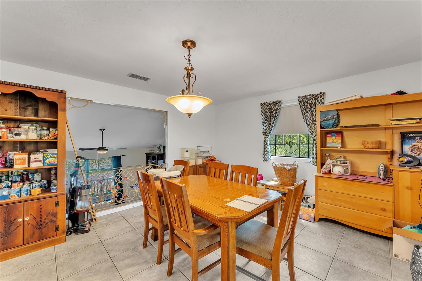 LAKE HAVEN EST - Residential