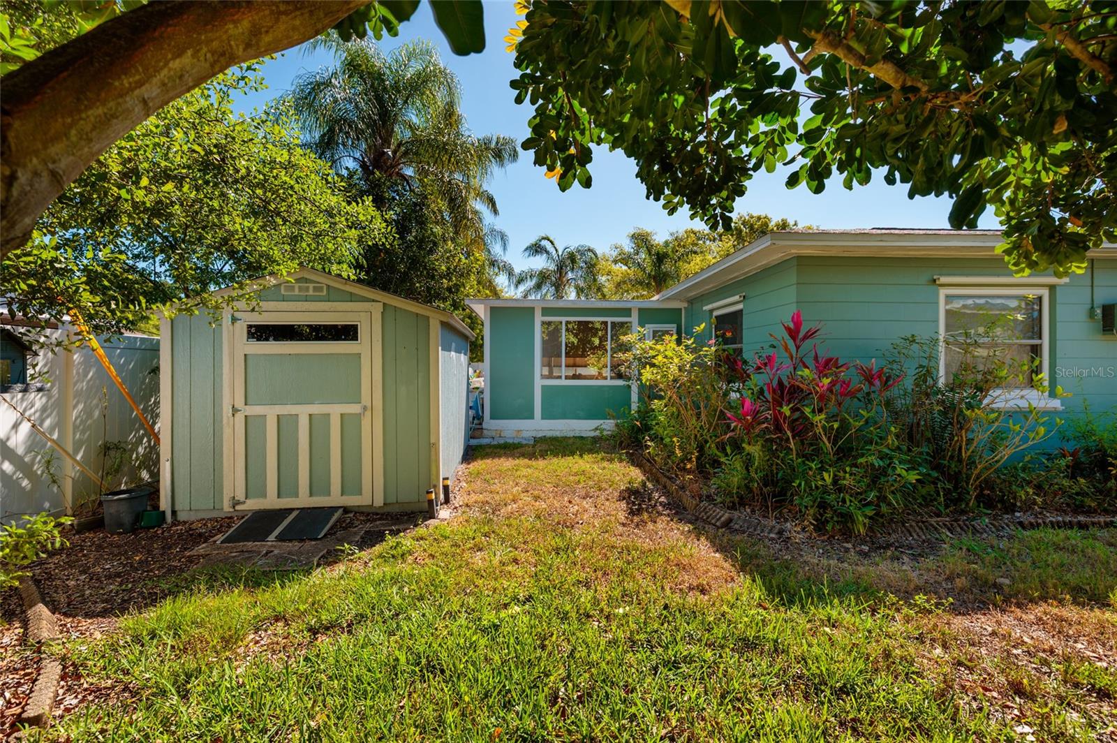 RIDGEWOOD ESTATES - Residential