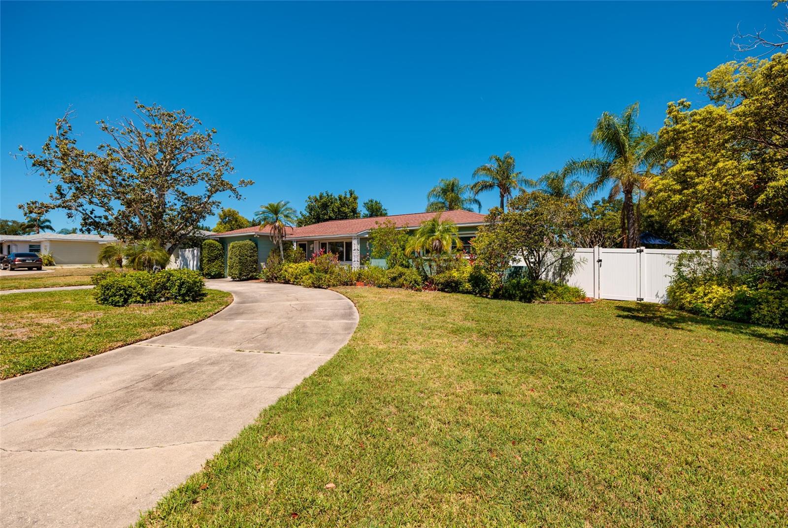 RIDGEWOOD ESTATES - Residential