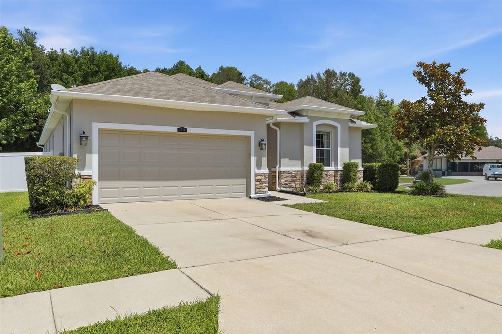 Photo of 3722 Ashton Oaks Boulevard, Wesley Chapel, FL 33543 (MLS # TB8509927)