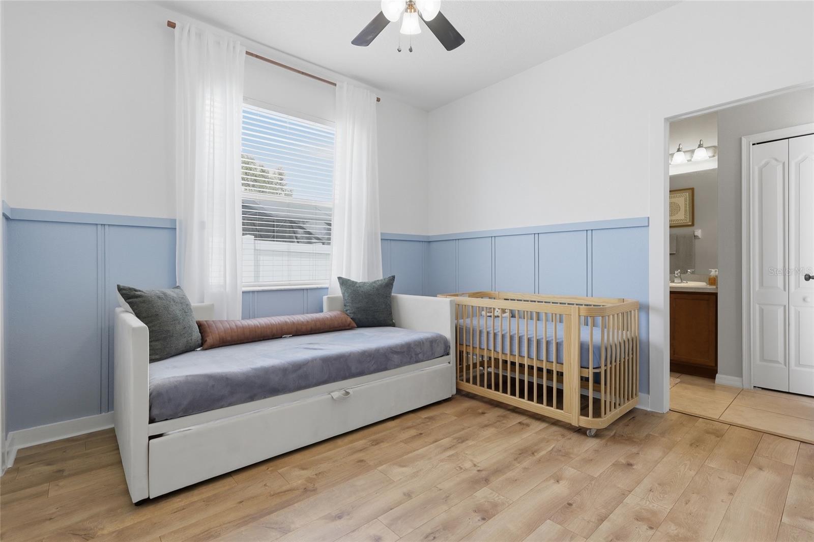 ASHTON OAKS - Residential
