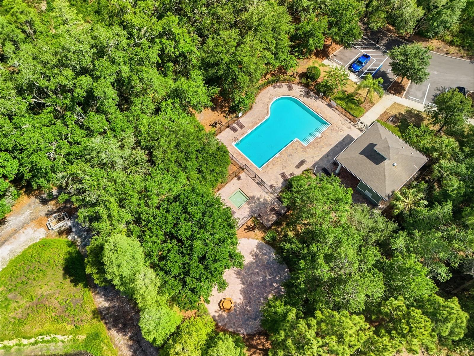 ASHTON OAKS - Residential