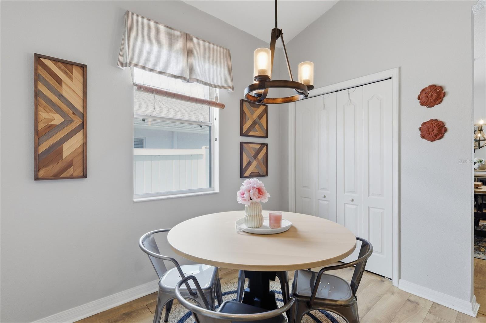 ASHTON OAKS - Residential