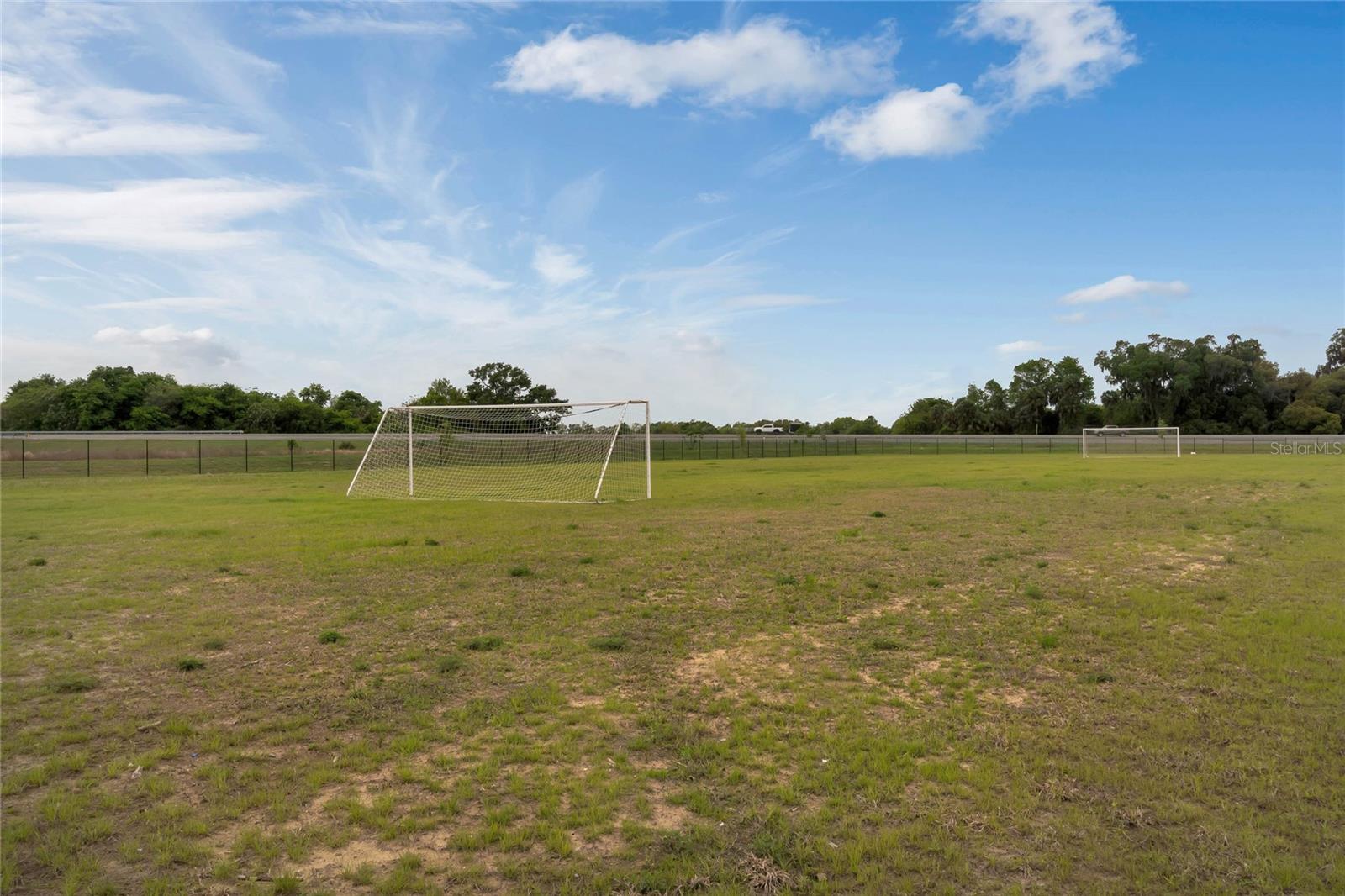 SOUTH MEWS/AVIAN POINTE - Residential