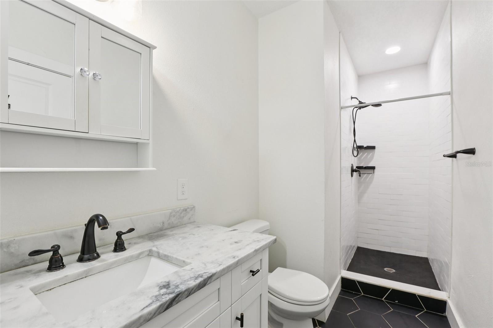 ALAMEDA - Residential Lease