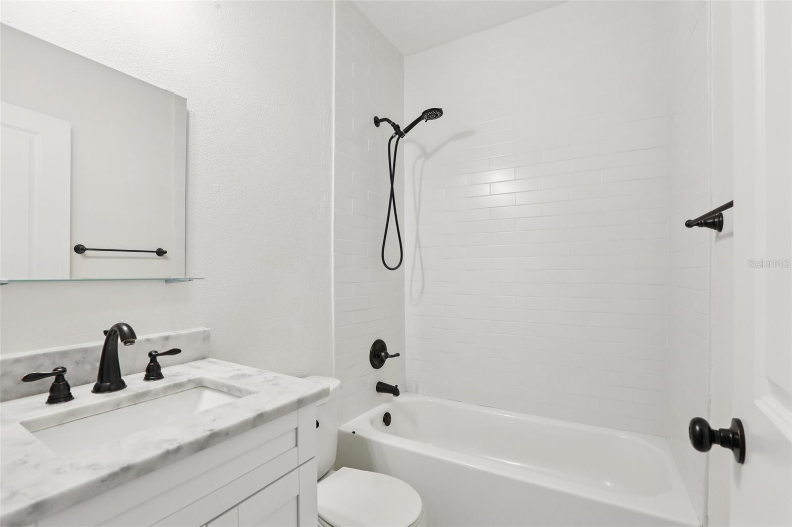 ALAMEDA - Residential Lease