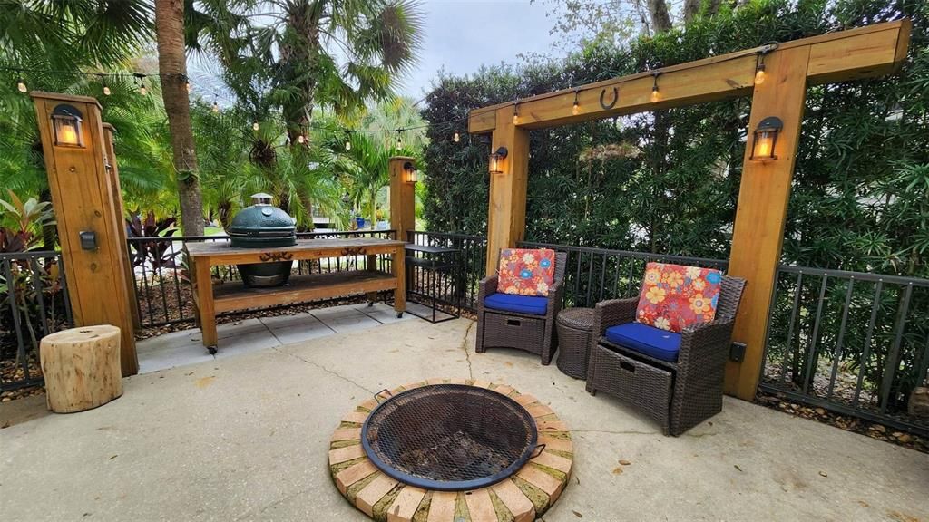 Photo of 219 APPALOOSA TRAIL, LAKE WALES, FL 33898 (MLS # U8182610)