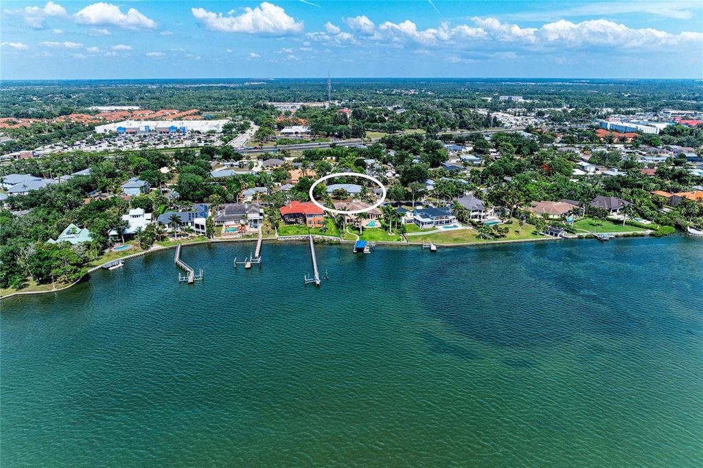 Photo of 347 Bayshore Drive, Osprey, FL 34229 (MLS # A4693374)