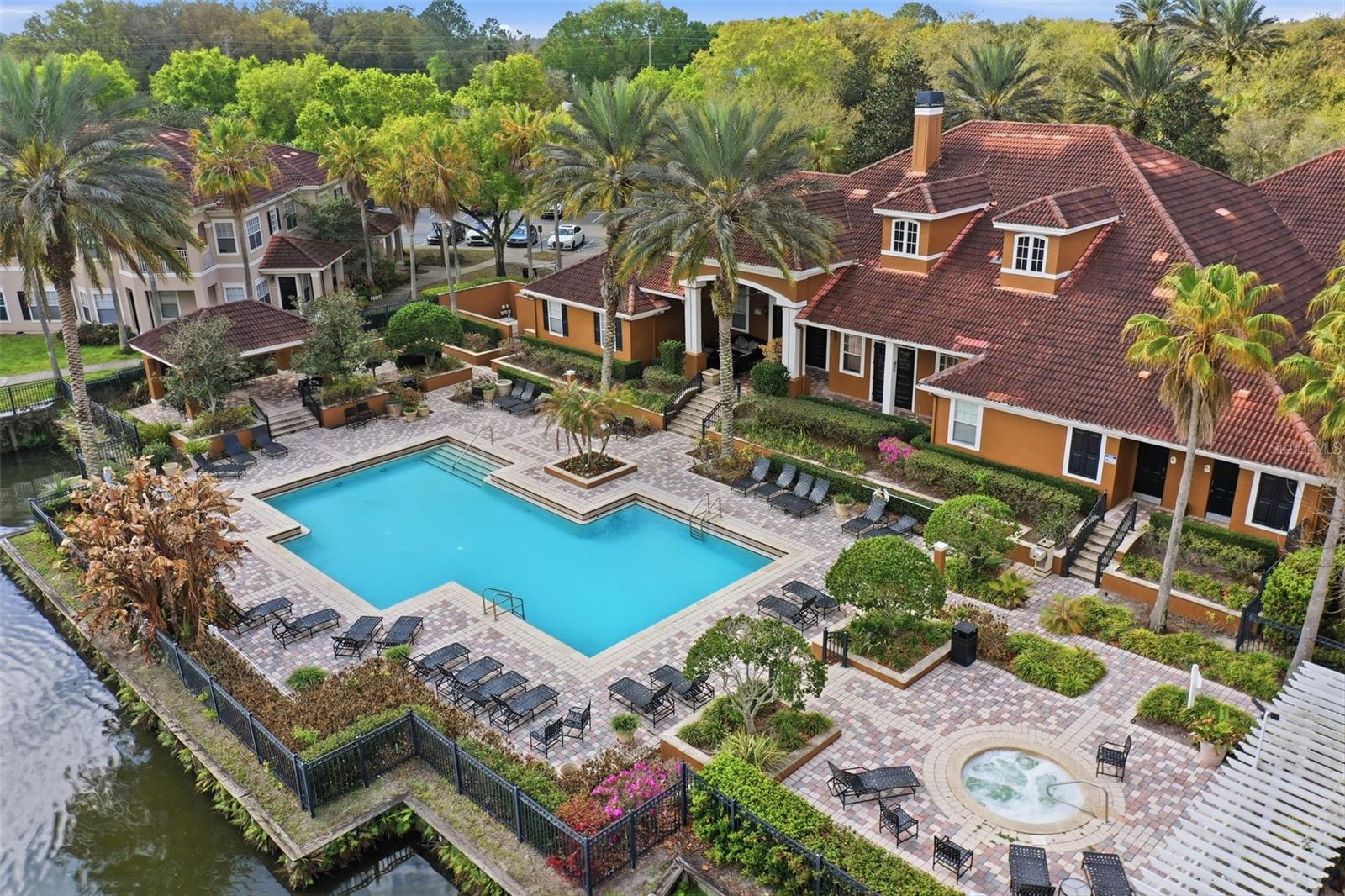 ARBOR LAKES A CONDO - Residential