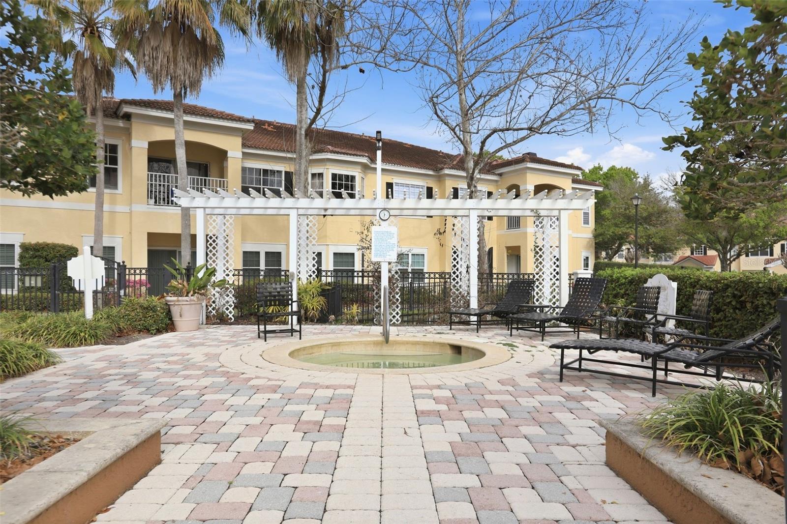 ARBOR LAKES A CONDO - Residential