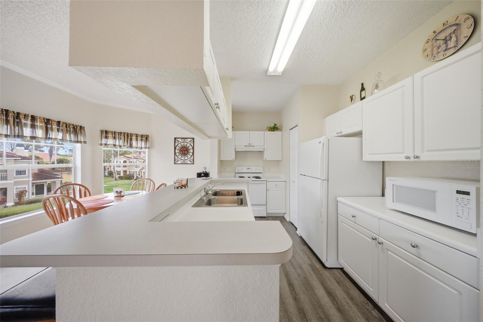 ARBOR LAKES A CONDO - Residential