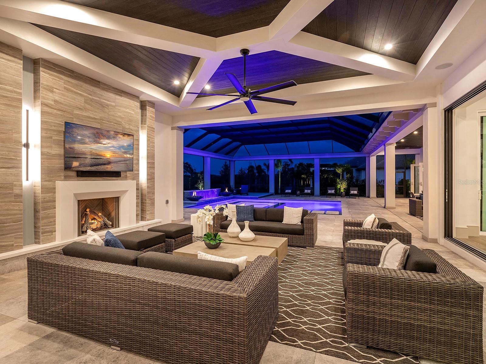 LAKE CLUB PH II - Residential