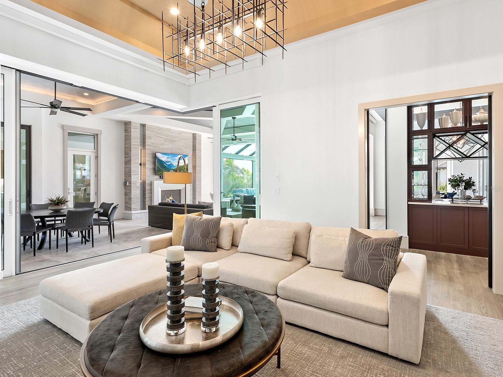 LAKE CLUB PH II - Residential