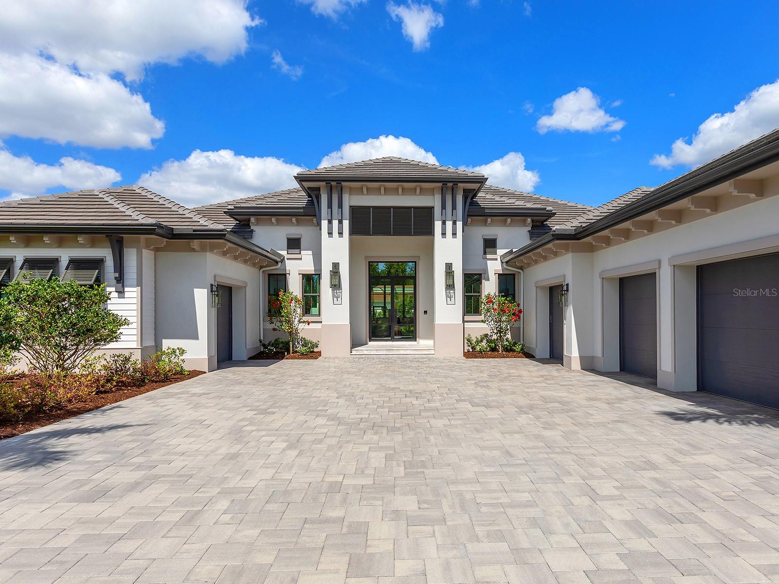 LAKE CLUB PH II - Residential