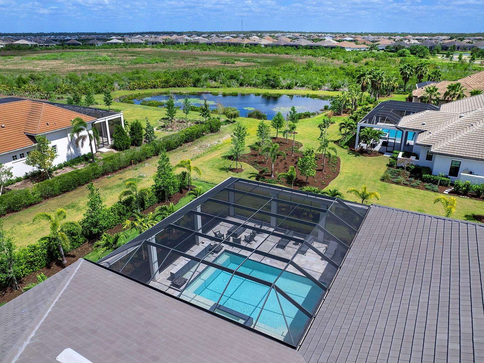 LAKE CLUB PH II - Residential