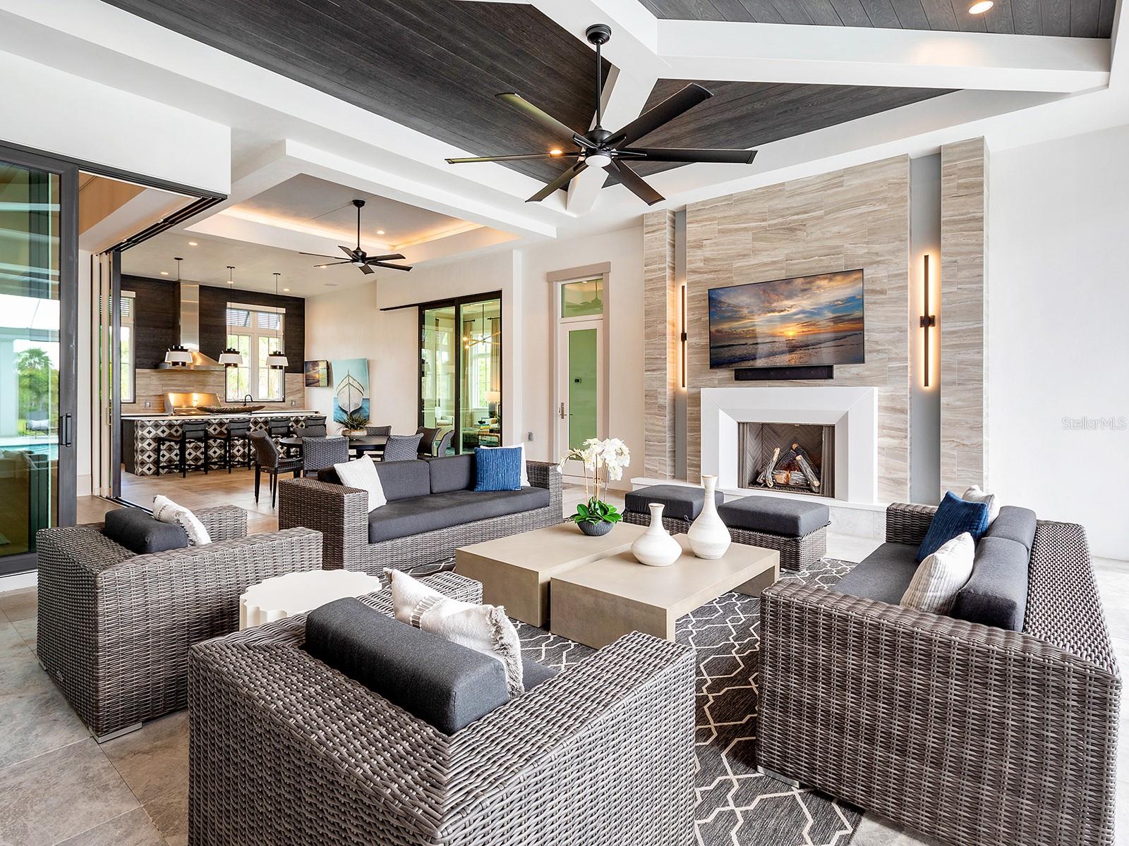 LAKE CLUB PH II - Residential