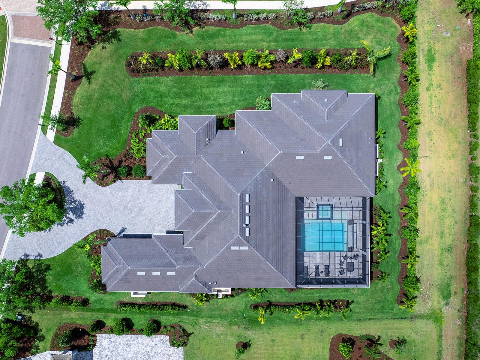 LAKE CLUB PH II - Residential