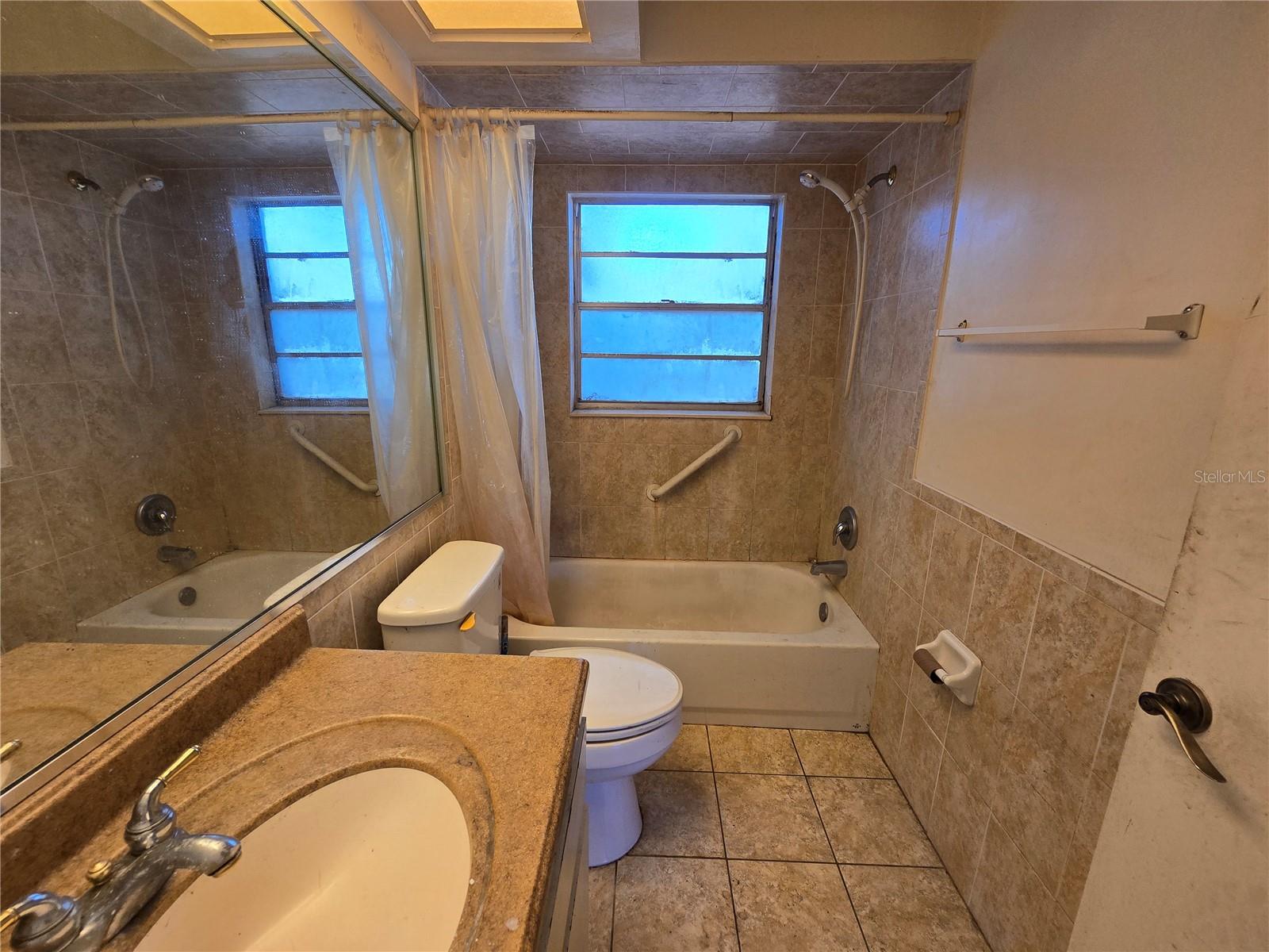 BEVERLY HILLS UNIT 06 SEC 03A - Residential