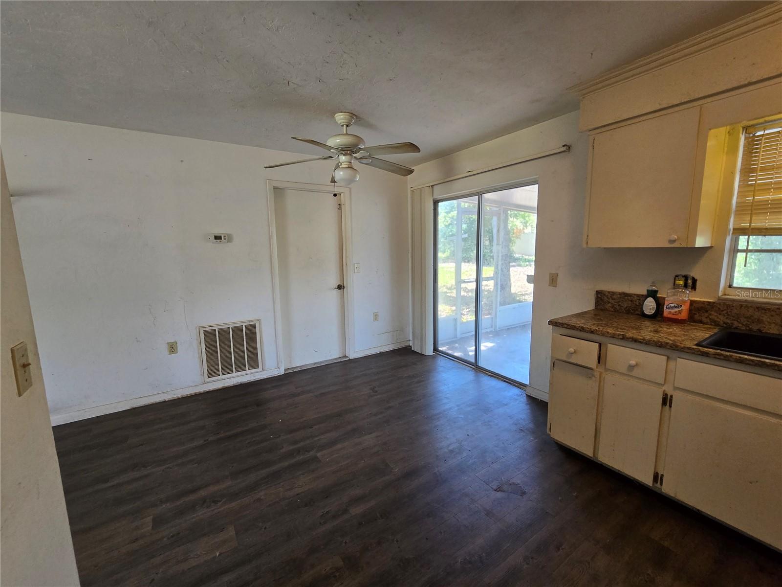 BEVERLY HILLS UNIT 06 SEC 03A - Residential