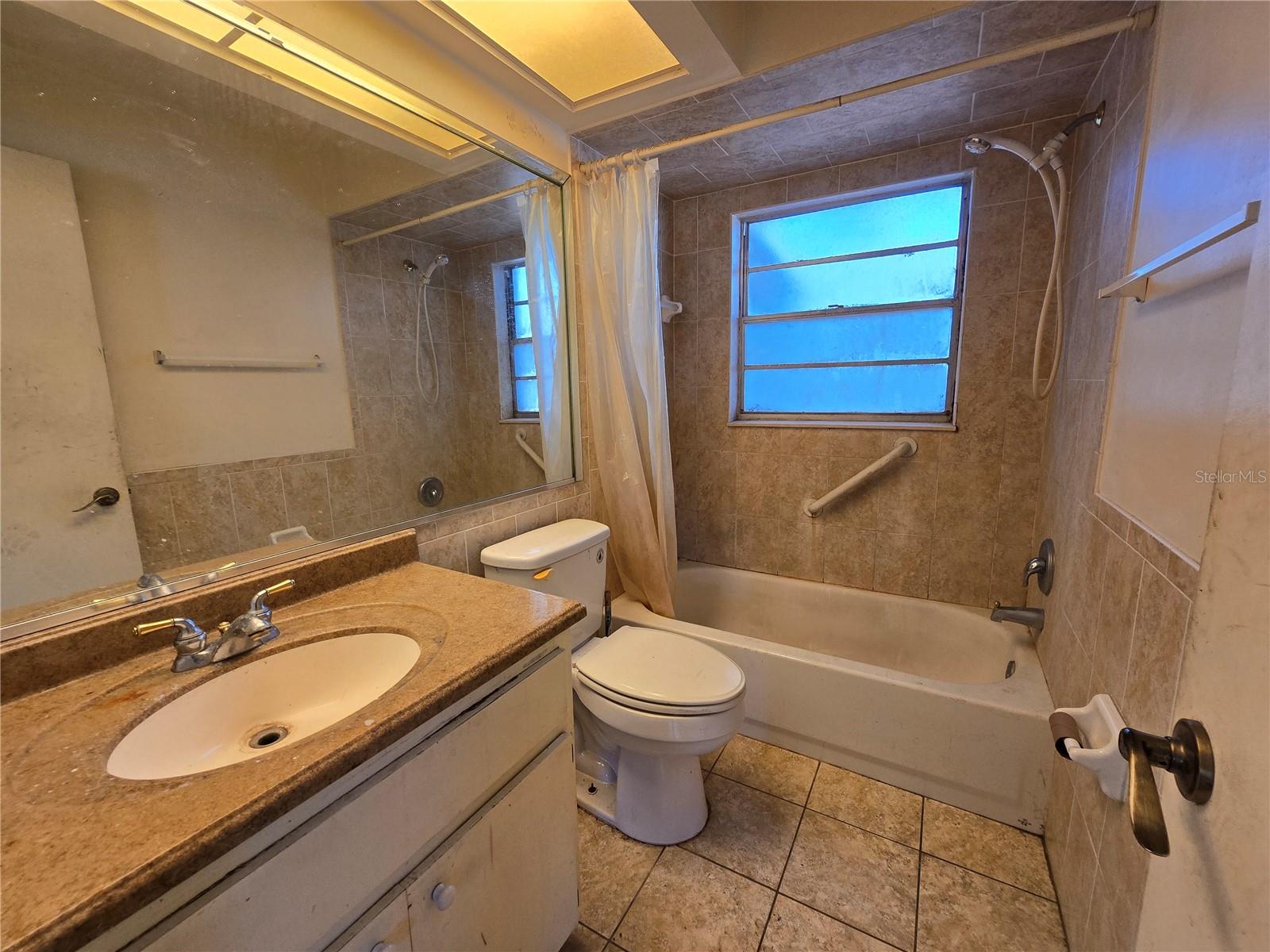 BEVERLY HILLS UNIT 06 SEC 03A - Residential