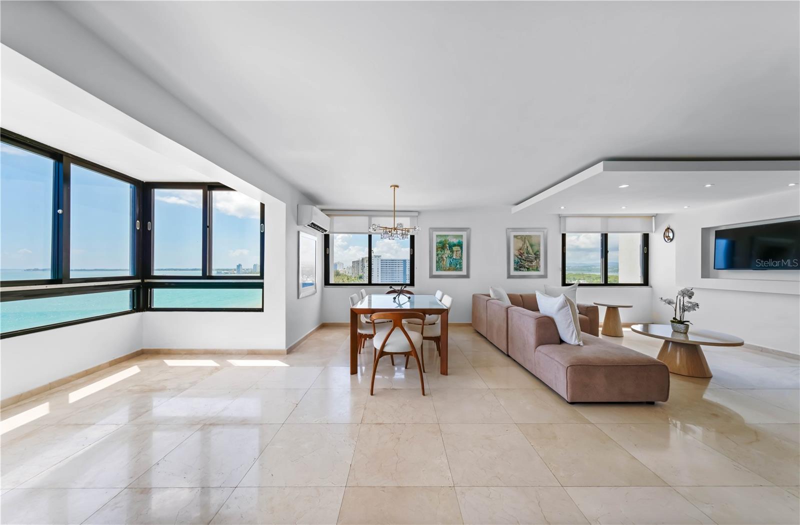 ISLA VERDE - Residential