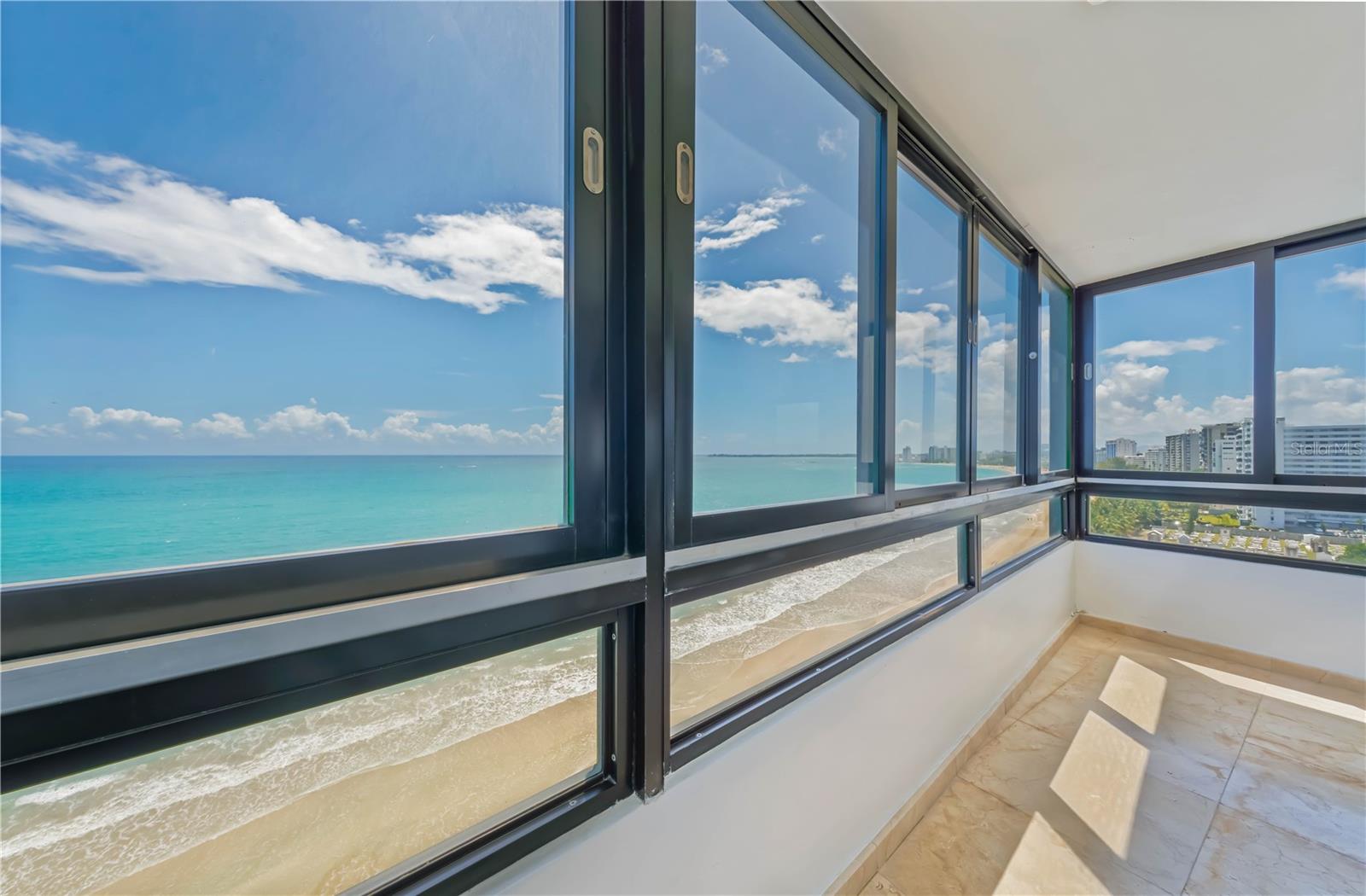 ISLA VERDE - Residential