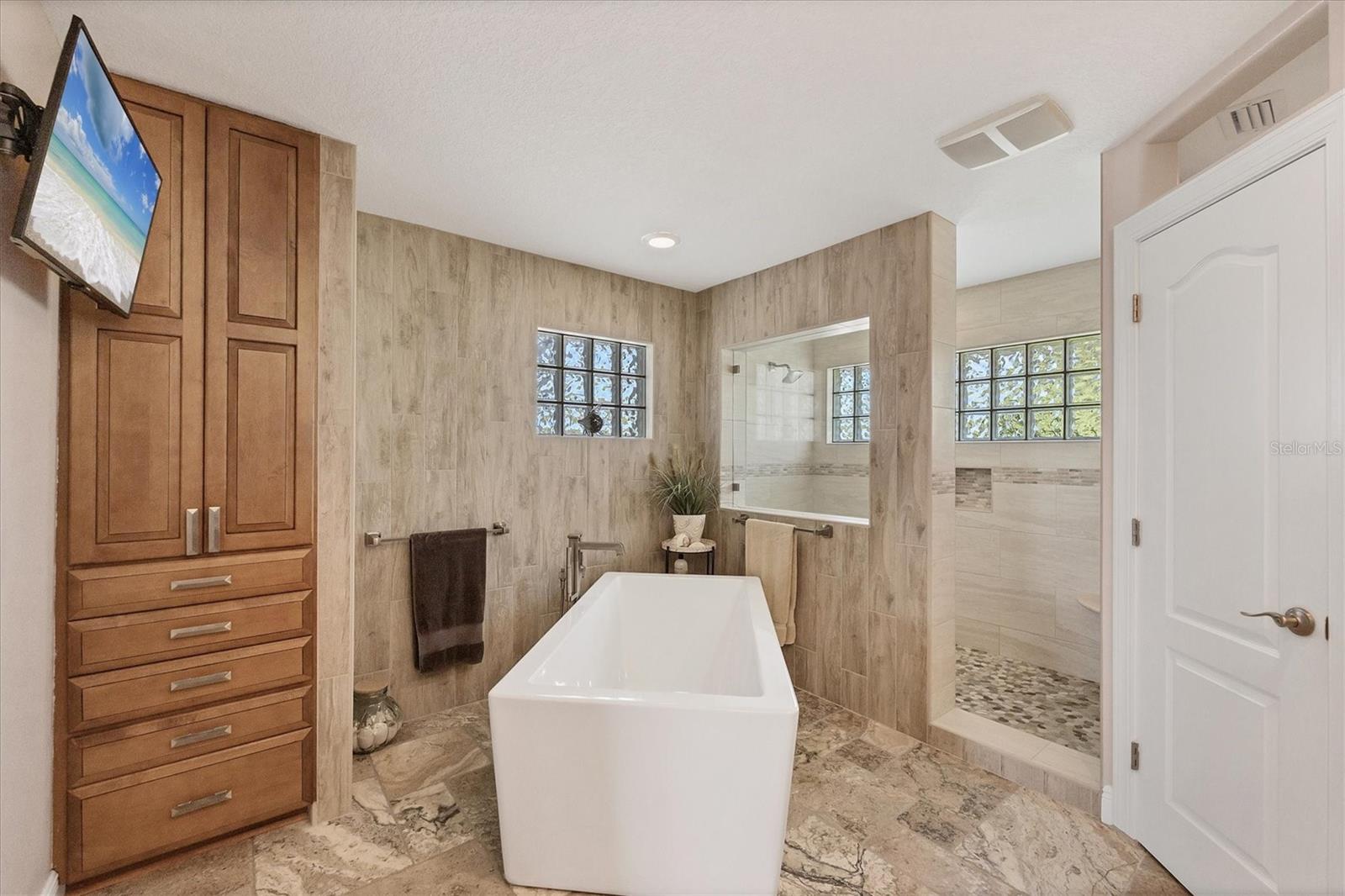 PALM ISLAND ESTATES UN 4 - Residential