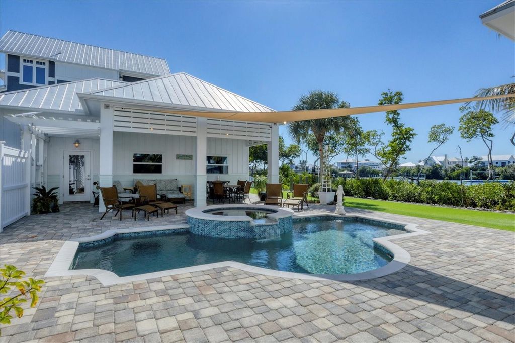 Photo of 121 Bocilla Drive, Placida, FL 33946 (MLS # D6145049)