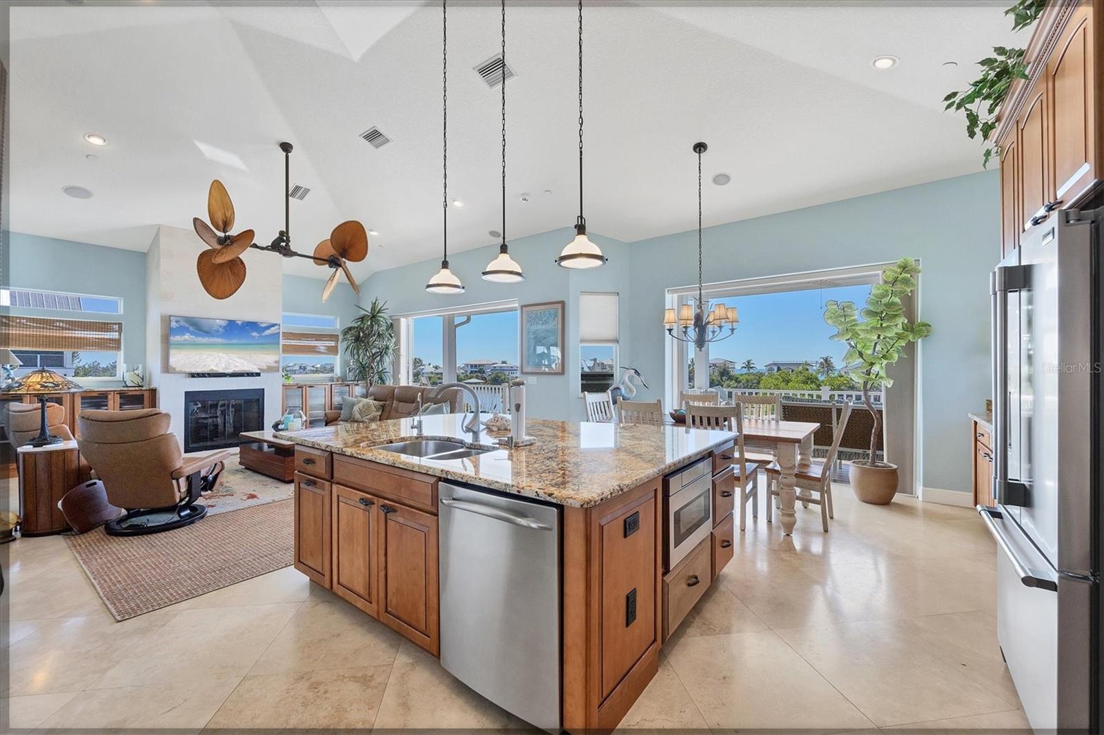 PALM ISLAND ESTATES UN 4 - Residential