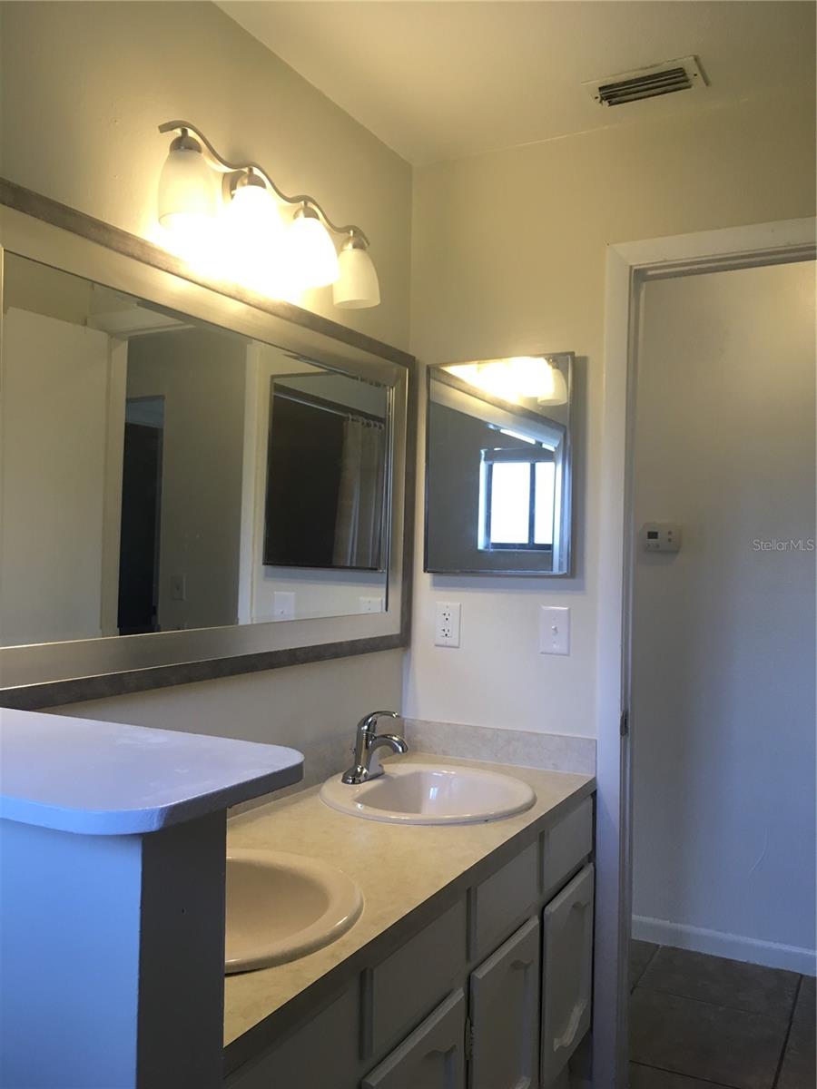 LAKE GIBSON VILLAS PH 02 - Residential Income