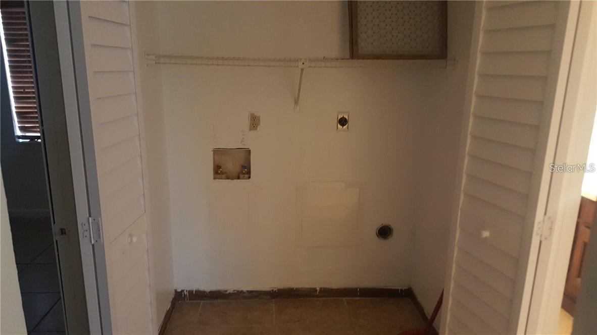 LAKE GIBSON VILLAS PH 02 - Residential Income