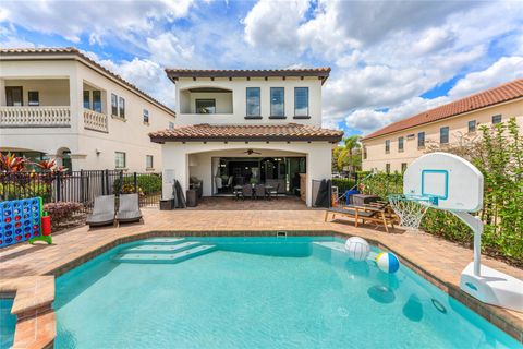 1097 CASTLE PINES COURT REUNION FL 34747